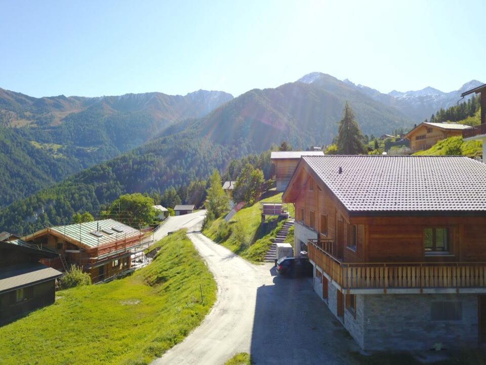 La Tzoum'Hostel La Tzoumaz Buitenkant foto