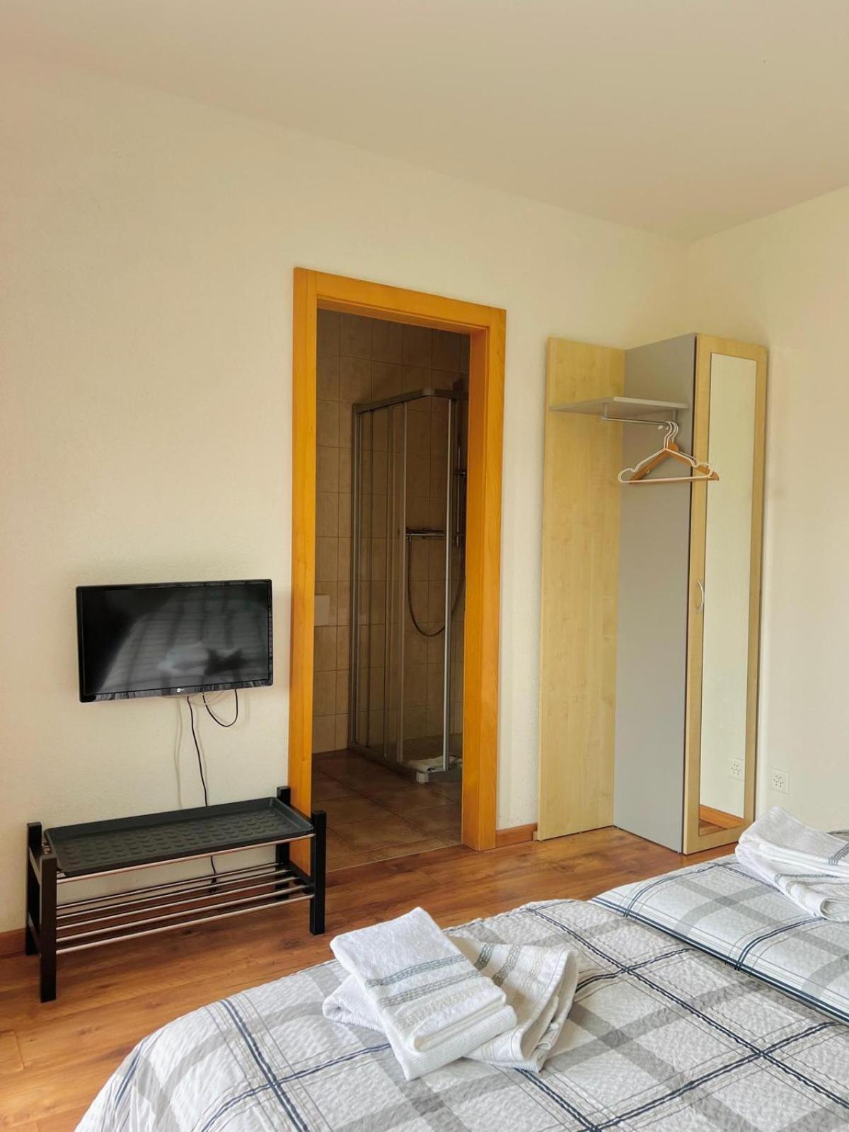 La Tzoum'Hostel La Tzoumaz Buitenkant foto