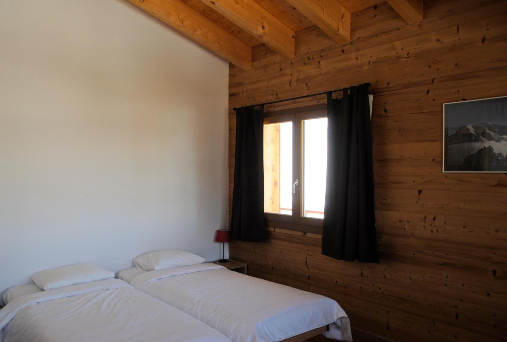 La Tzoum'Hostel La Tzoumaz Buitenkant foto