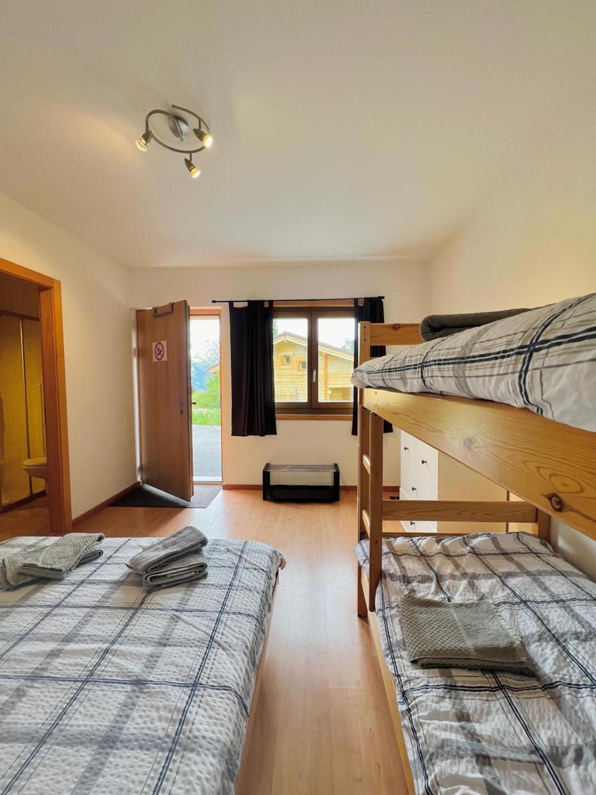 La Tzoum'Hostel La Tzoumaz Buitenkant foto